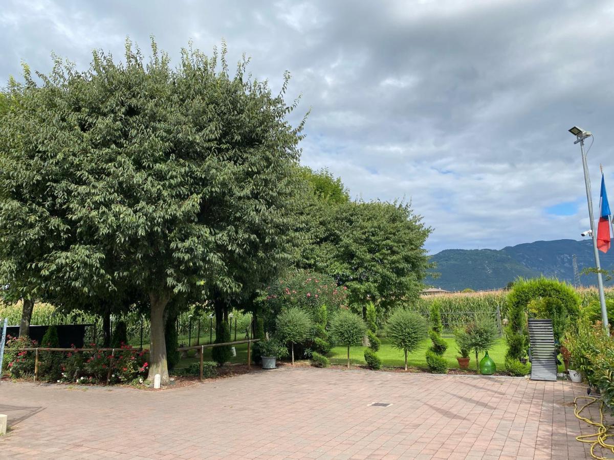 Bed and Breakfast Le Fate Corbezzole Romano D'Ezzelino Esterno foto